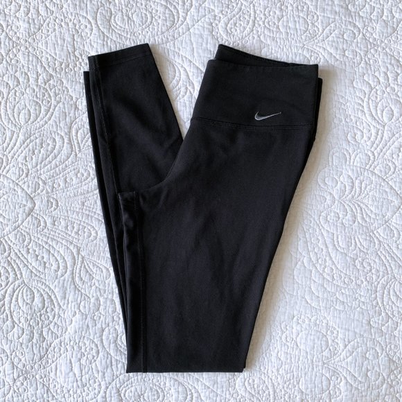 Nike Black Dri-Fit Leggings - Picture 1 of 9